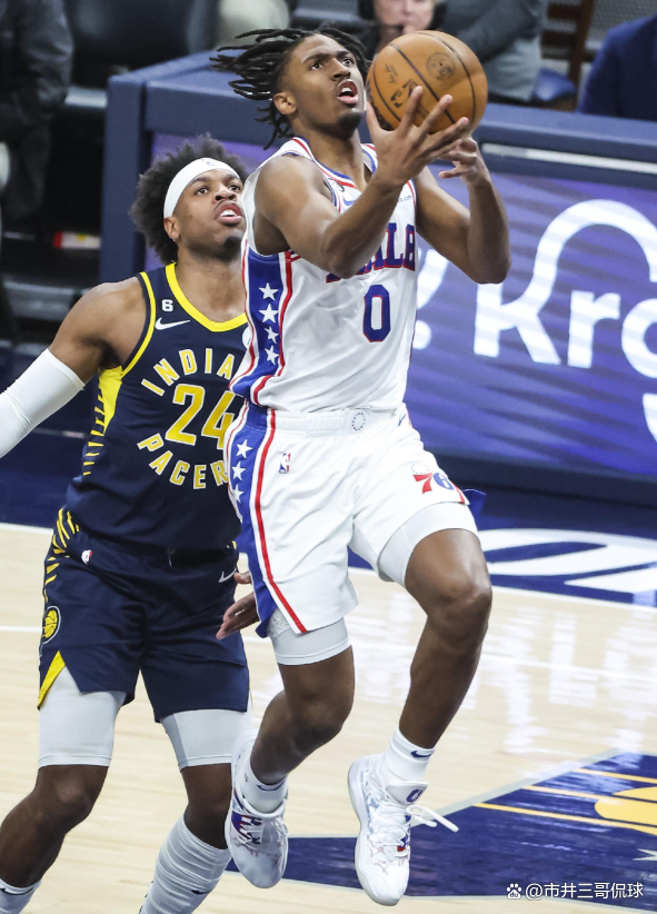 包含赛地聚焦:NBA总决赛转会期热度飙升,费城76人内部沟通,更衣室稳定,轮换策略成焦点的词条 包含赛地聚焦:NBA总决赛转会期热度飙升,费城76人内部沟通,更衣室稳定,轮换策略成焦点的词条